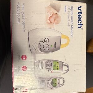 VTech Digital Audio Monitor with Parent Units